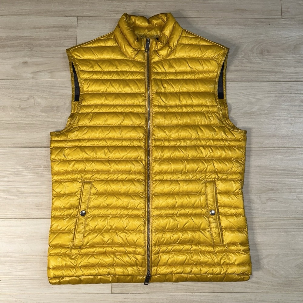 AUTHENTIC BURBERRY BRIT PUFFER VEST - YELLOW - MEN'S SIZE MEDIUM PREPPY CASUAL